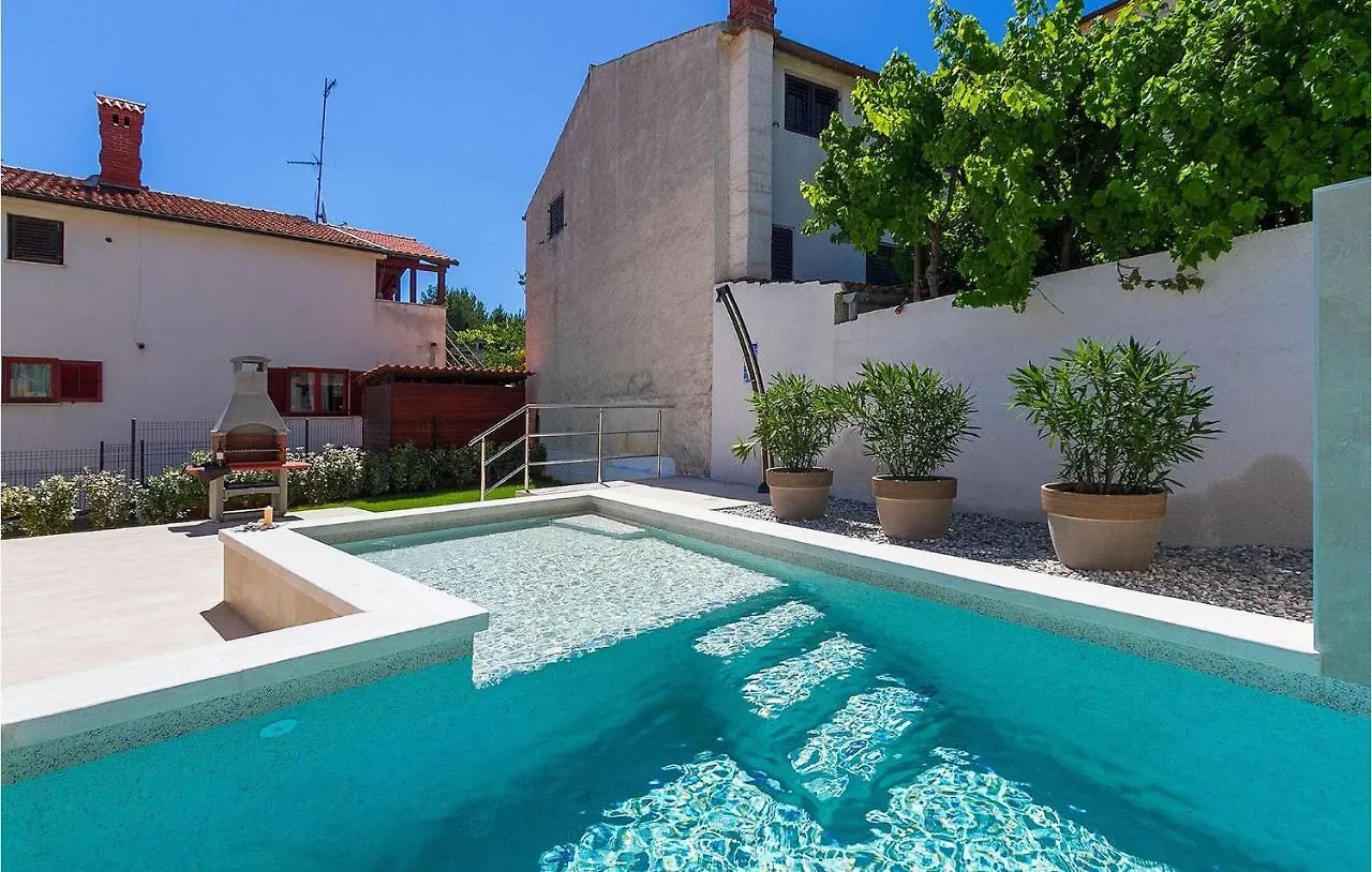Holiday home Nice Home In Pula With Outdoor Swimming Pool